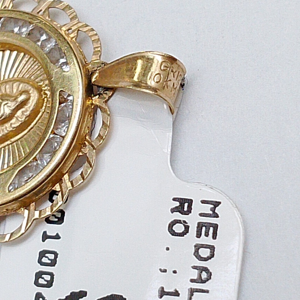 MEDALLA RELIGIOSA ORO 10 K 0.8 GRMS (SEMINUEVO)
