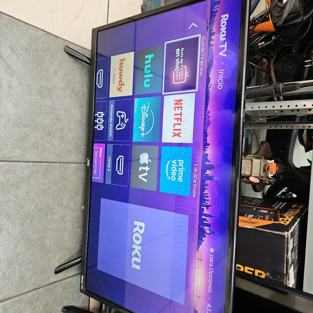 PANTALLA JVC SI32R (2024) 32" LED HD (SEMINUEVO)