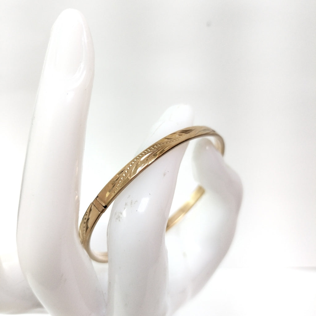 PULSERA RIGIDA ORO 10 K 4.9 GRMS (SEMINUEVO)