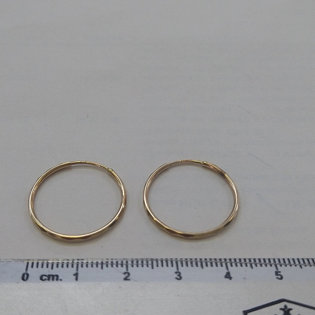 ARRACADAS PAR ORO 10 K 1.1 GRMS (SEMINUEVO)