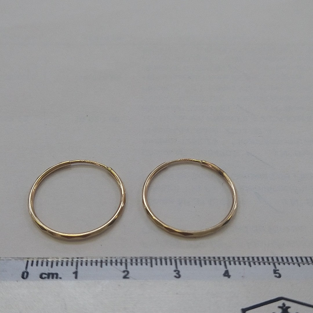 ARRACADAS PAR ORO 10 K 1.1 GRMS (SEMINUEVO)