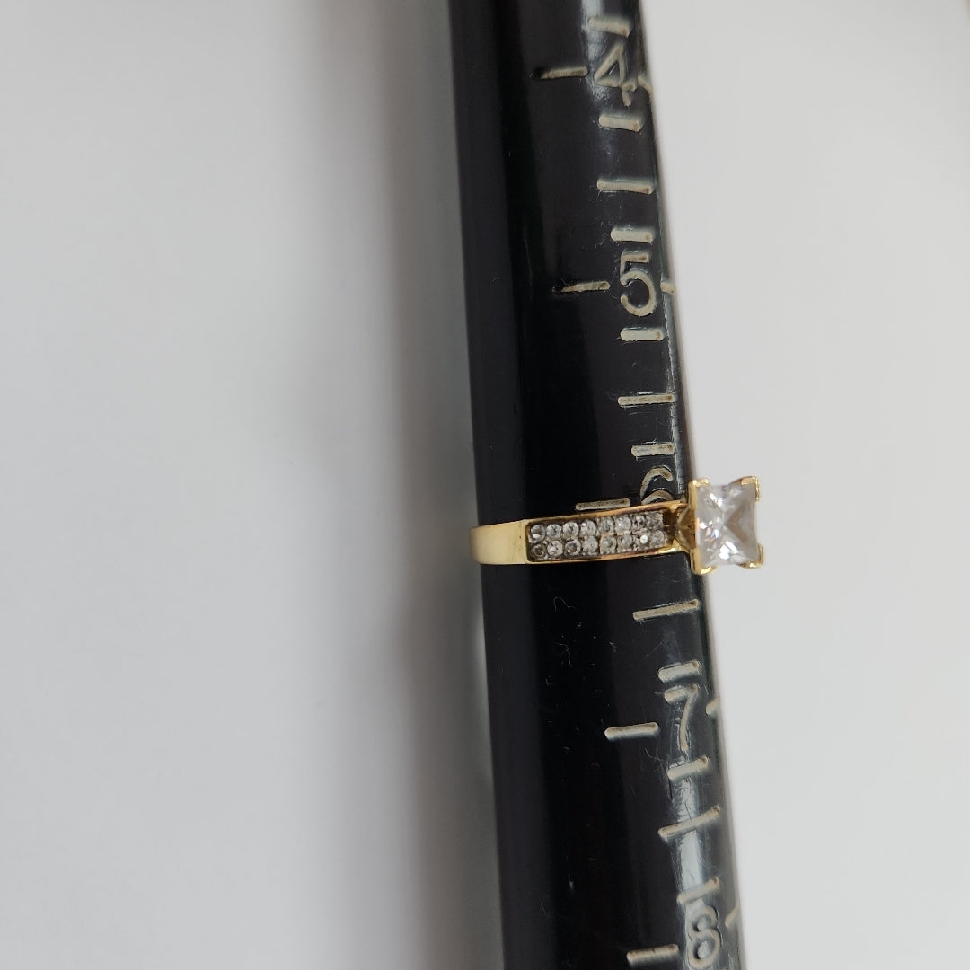SOLITARIO ORO 14 K 1.9 GRMS (SEMINUEVO)