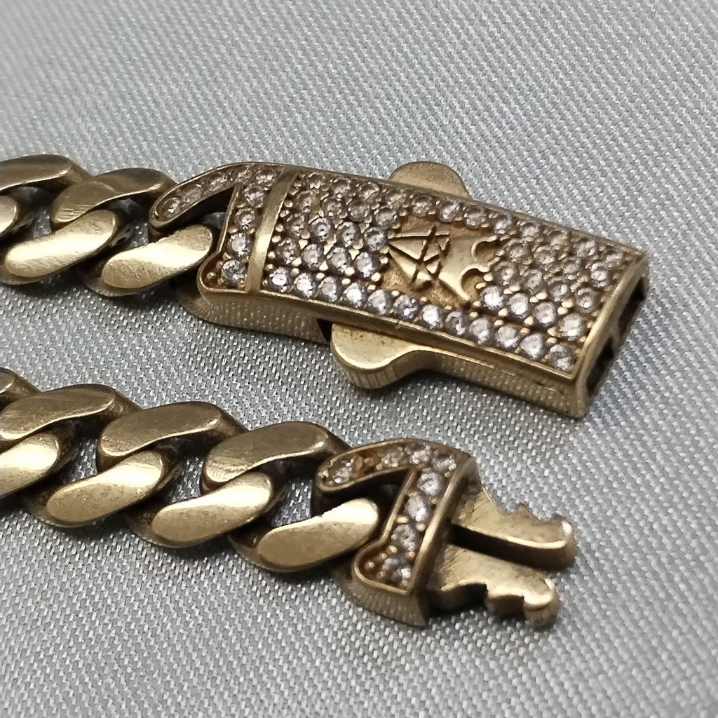 CADENA ORO 10 K 27.6 GRMS (SEMINUEVO)