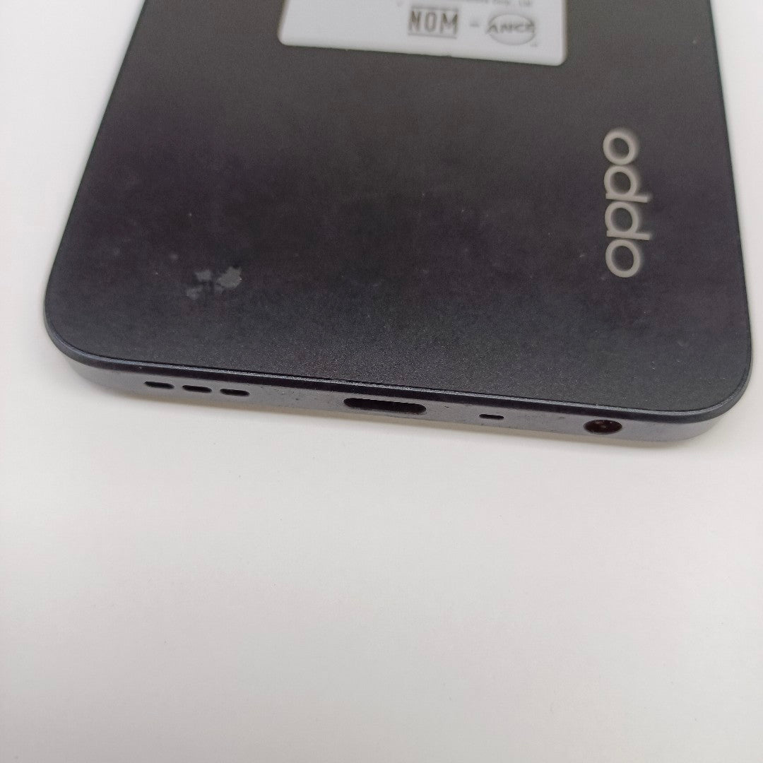 CELULAR OPPO A38 CPH2579 (2023) 128 GB 4 GB RAM (SEMINUEVO)