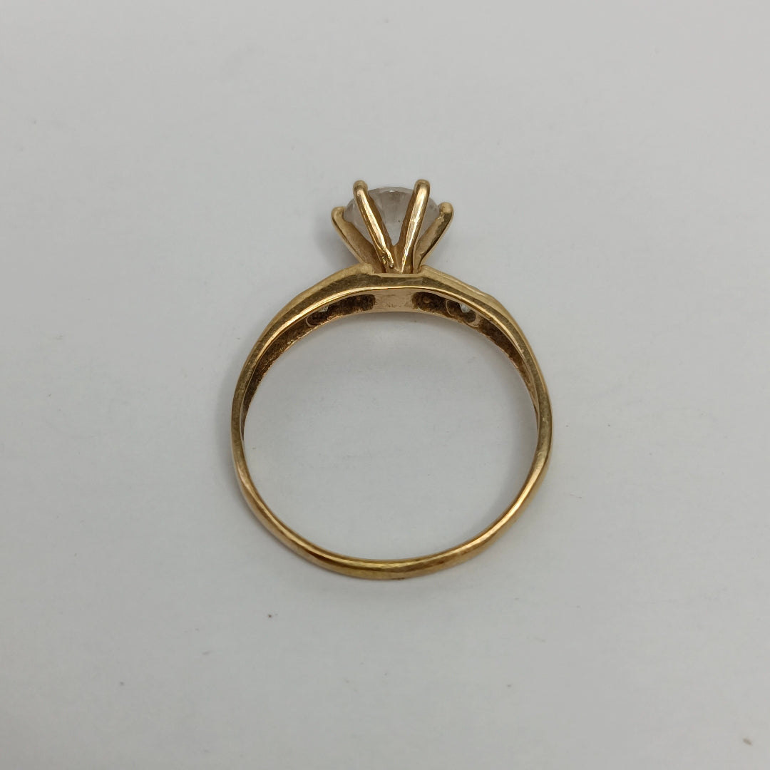 SOLITARIO ORO 10 K 1.8 GRMS (SEMINUEVO)