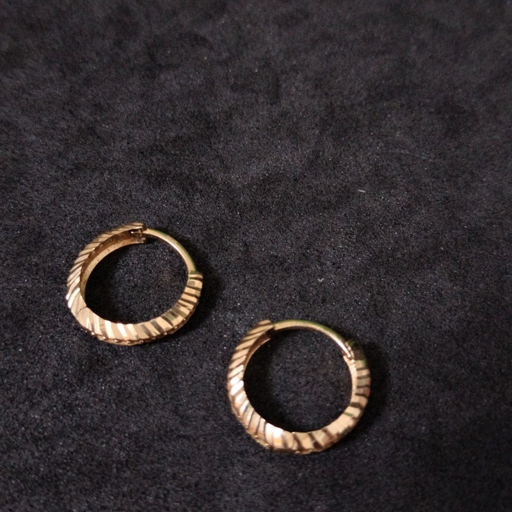 ARRACADAS PAR ORO 10 K 1,80 GRMS (SEMINUEVO)