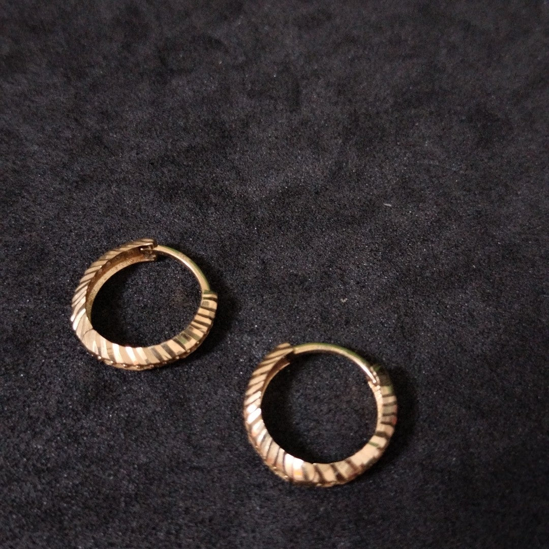 ARRACADAS PAR ORO 10 K 1,80 GRMS (SEMINUEVO)