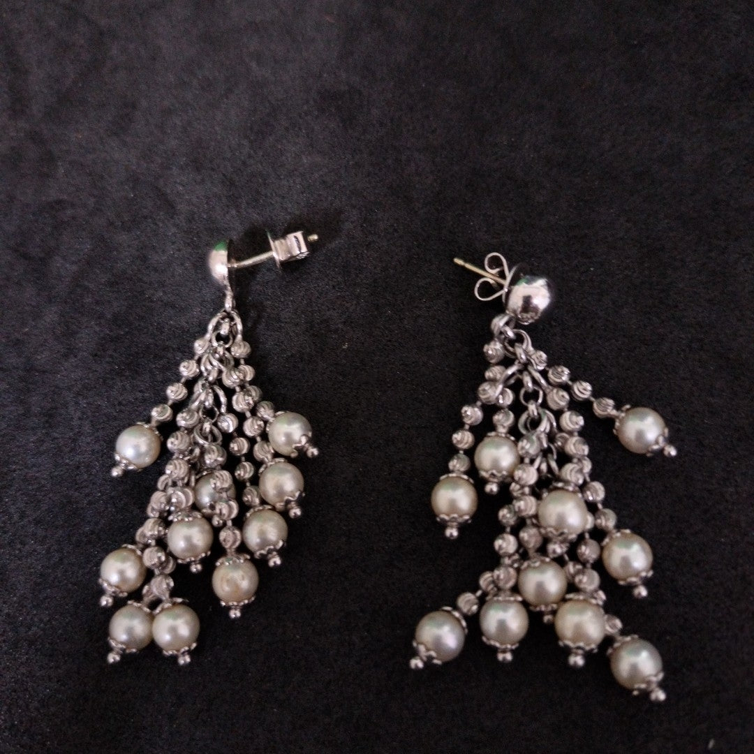ARETES PAR ORO BLANCO 14 K 11 GRMS (SEMINUEVO)