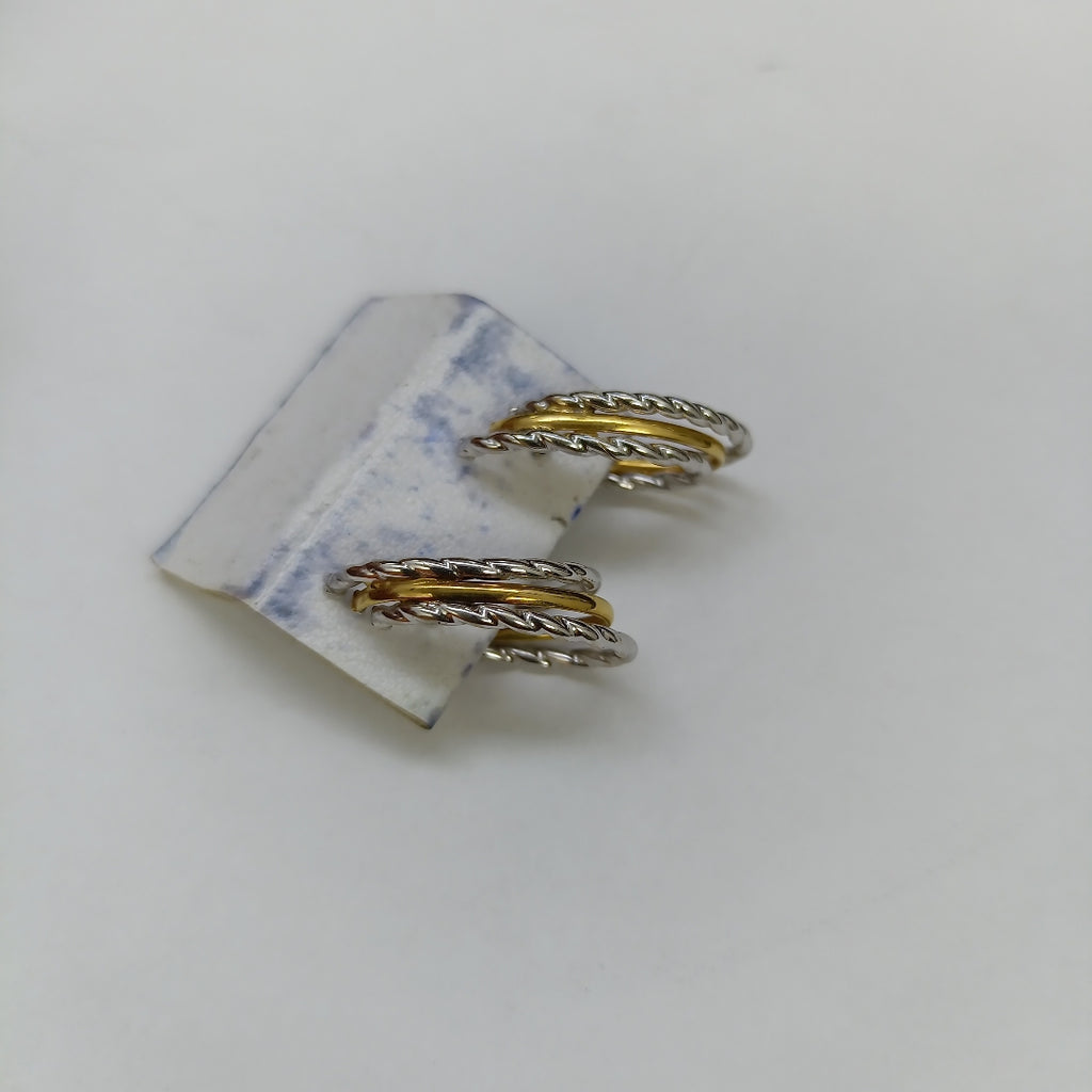 ARETES PAR ORO 14 K 1.9 GRMS (SEMINUEVO)