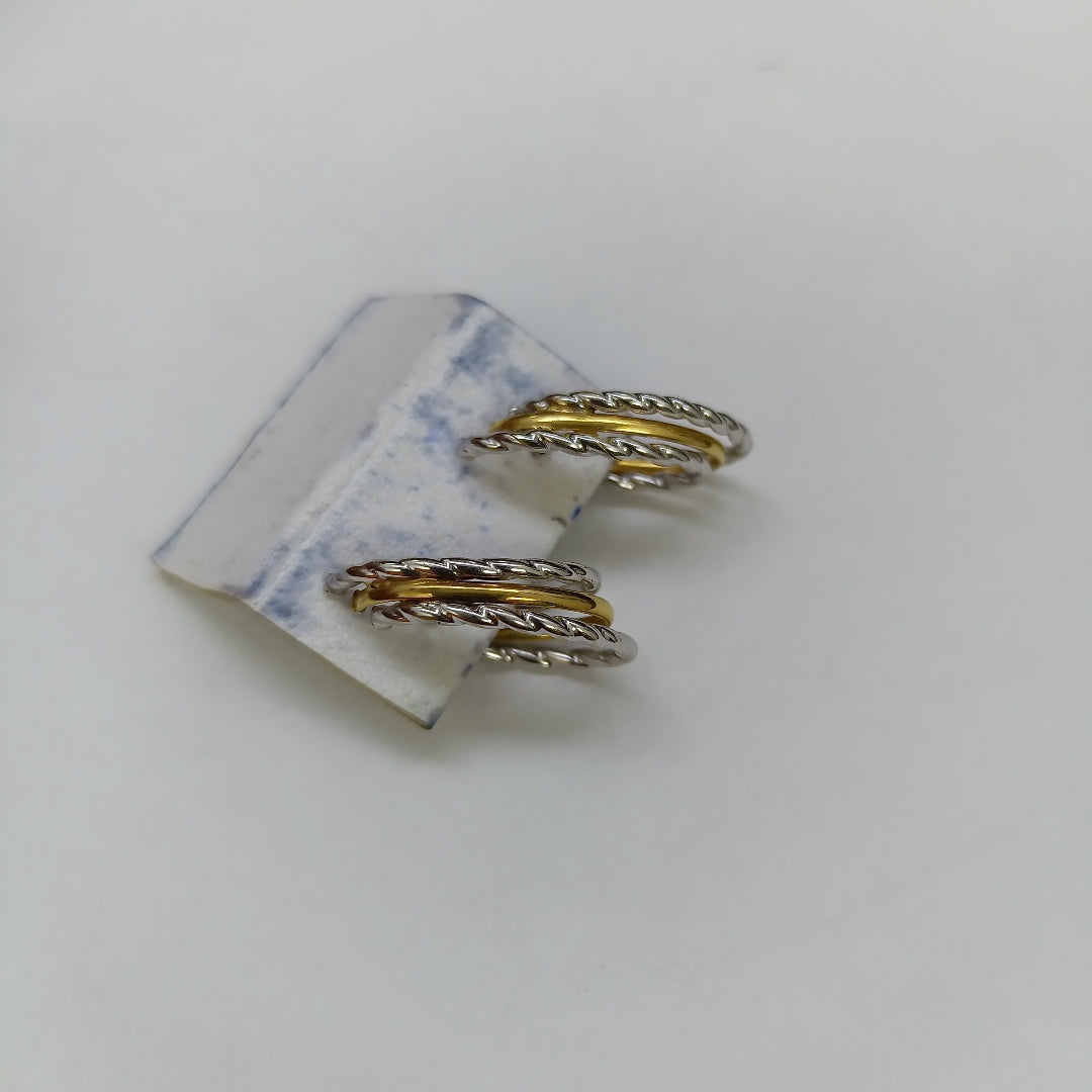 ARETES PAR ORO 14 K 1.9 GRMS (SEMINUEVO)