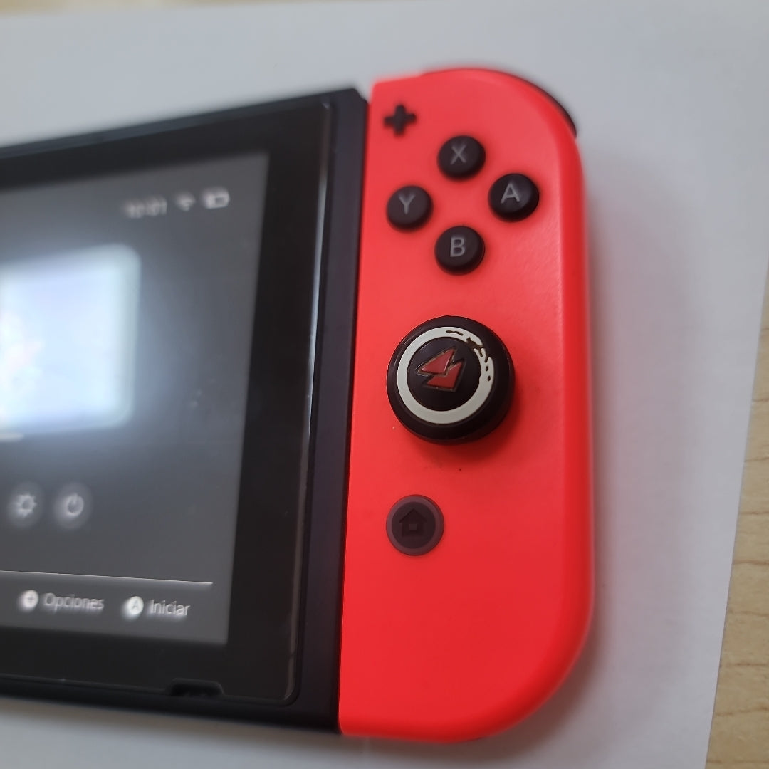 CONSOLA DE VIDEOJUEGO NINTENDO SWITCH 1.1 32 GB (SEMINUEVO)