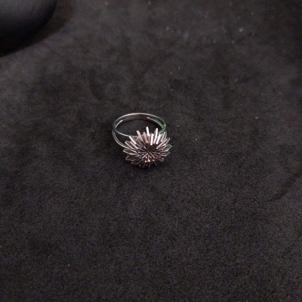 ANILLITO ORO BLANCO 18 K 5.1 GRMS (SEMINUEVO)