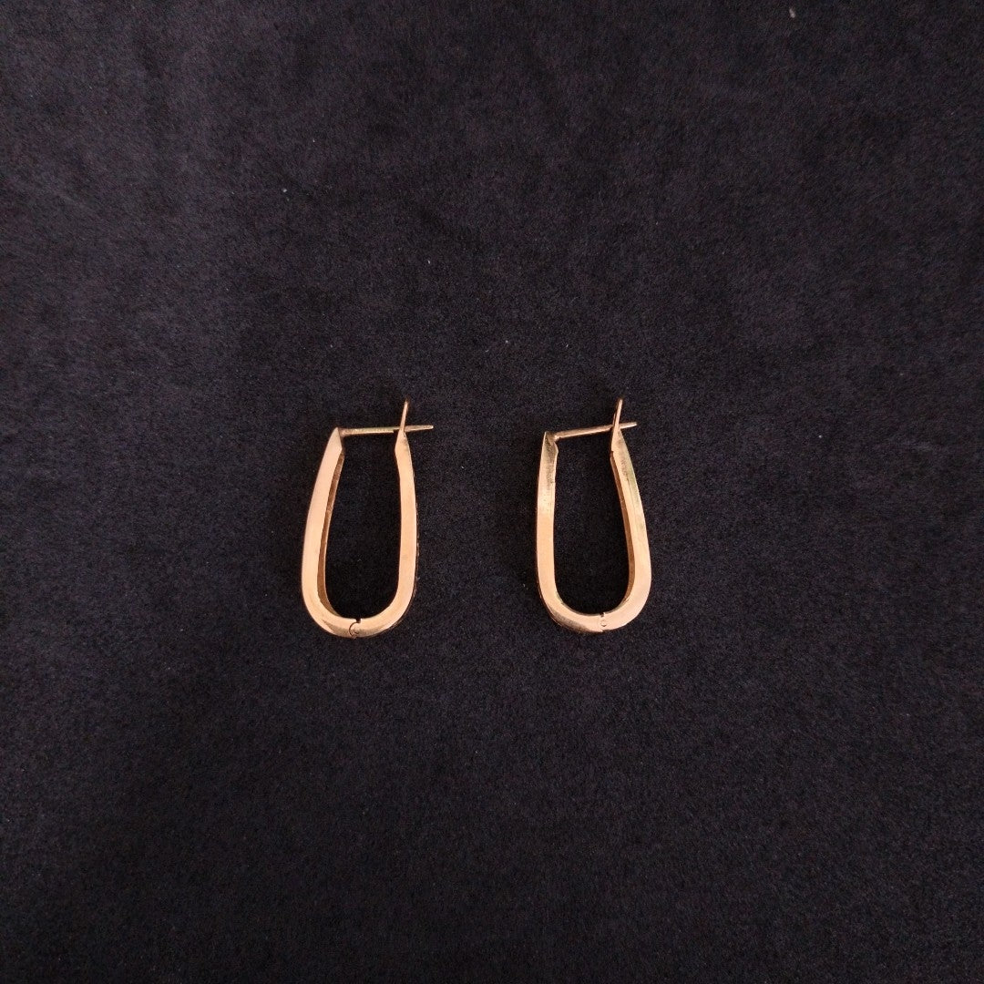 ARETES PAR ORO 18 K 6.6 GRMS (SEMINUEVO)