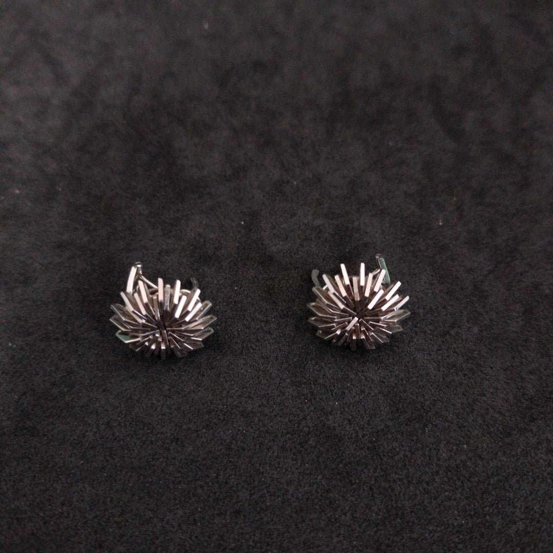ARETES PAR ORO BLANCO 18 K 8.5 GRMS (SEMINUEVO)