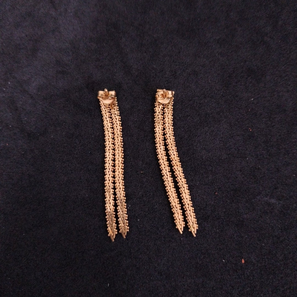 ARETES PAR ORO 18 K 6.9 GRMS (SEMINUEVO)