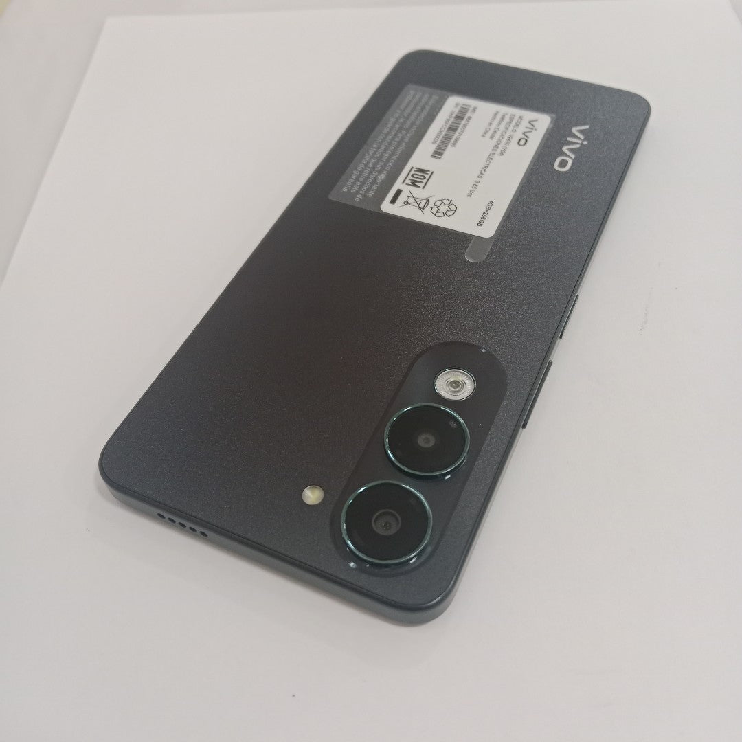CELULAR VIVO Y04 V2430 (2025) 256 GB 4 GB RAM (SEMINUEVO)