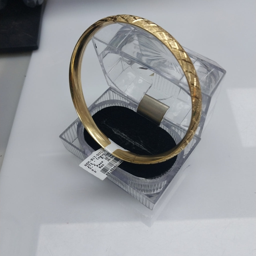 PULSERA RIGIDA ORO 10 K 12 GRMS (SEMINUEVO)