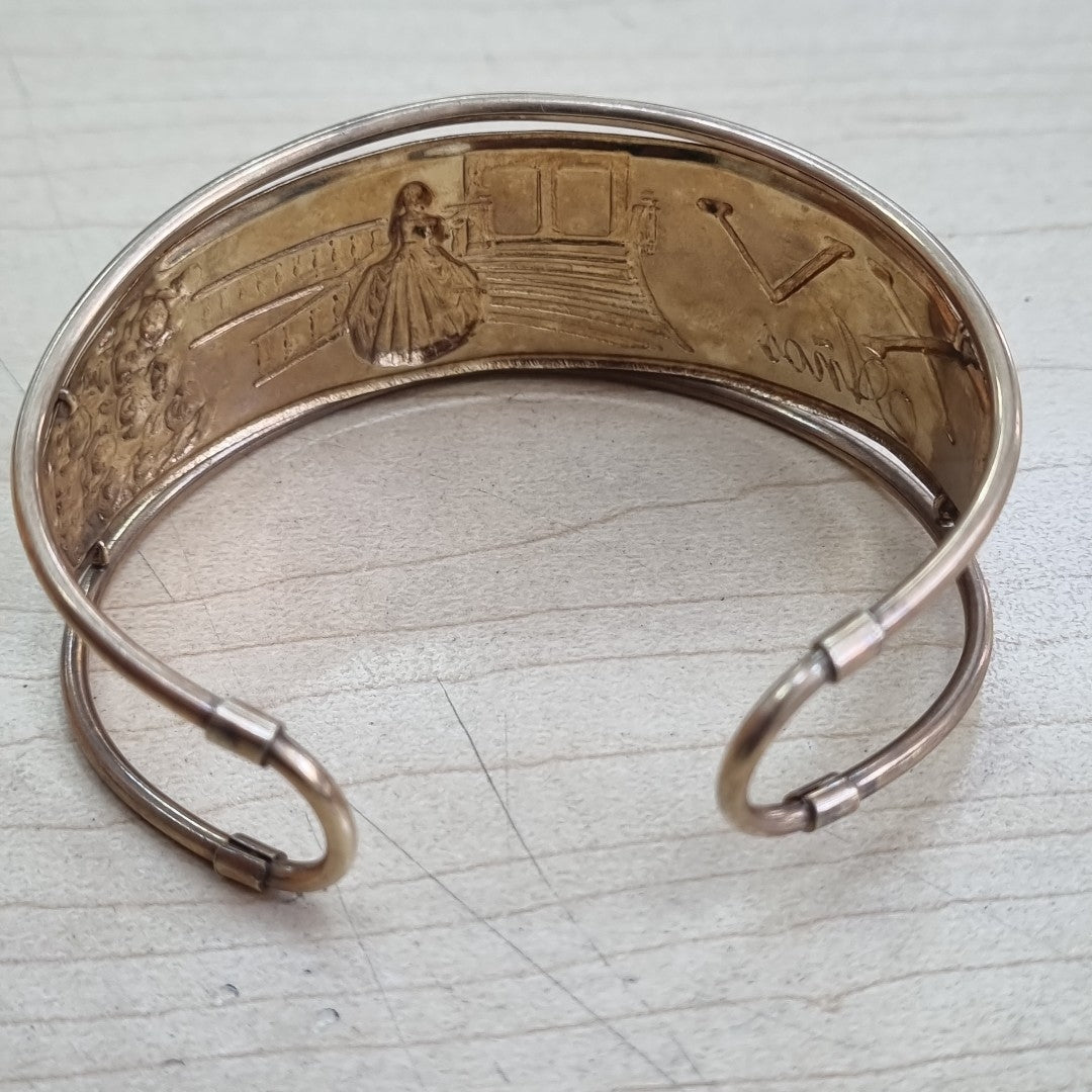 PULSERA RIGIDA ORO 10 K 12.1 GRMS (SEMINUEVO)