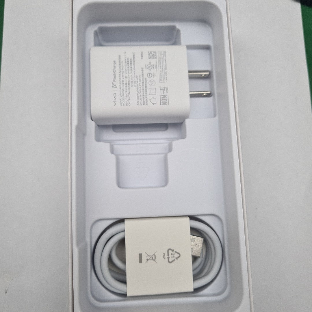 CELULAR VIVO Y28 V2352 256 GB 8 GB RAM (SEMINUEVO)