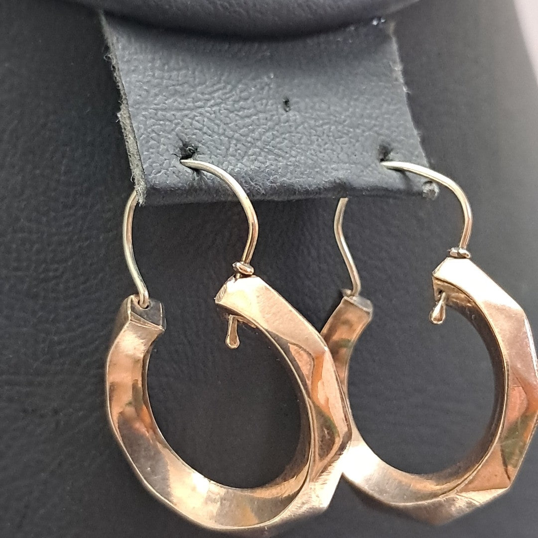 ARRACADAS PAR ORO 8 K 1.7 GRMS (SEMINUEVO)