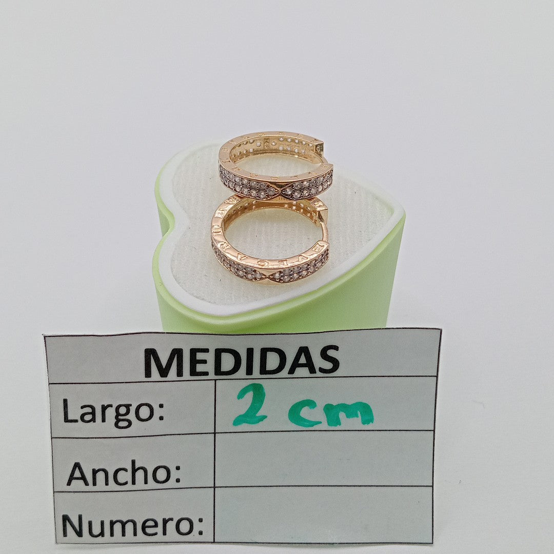 ARRACADAS PAR ORO 14 K 4.7 GRMS (SEMINUEVO)