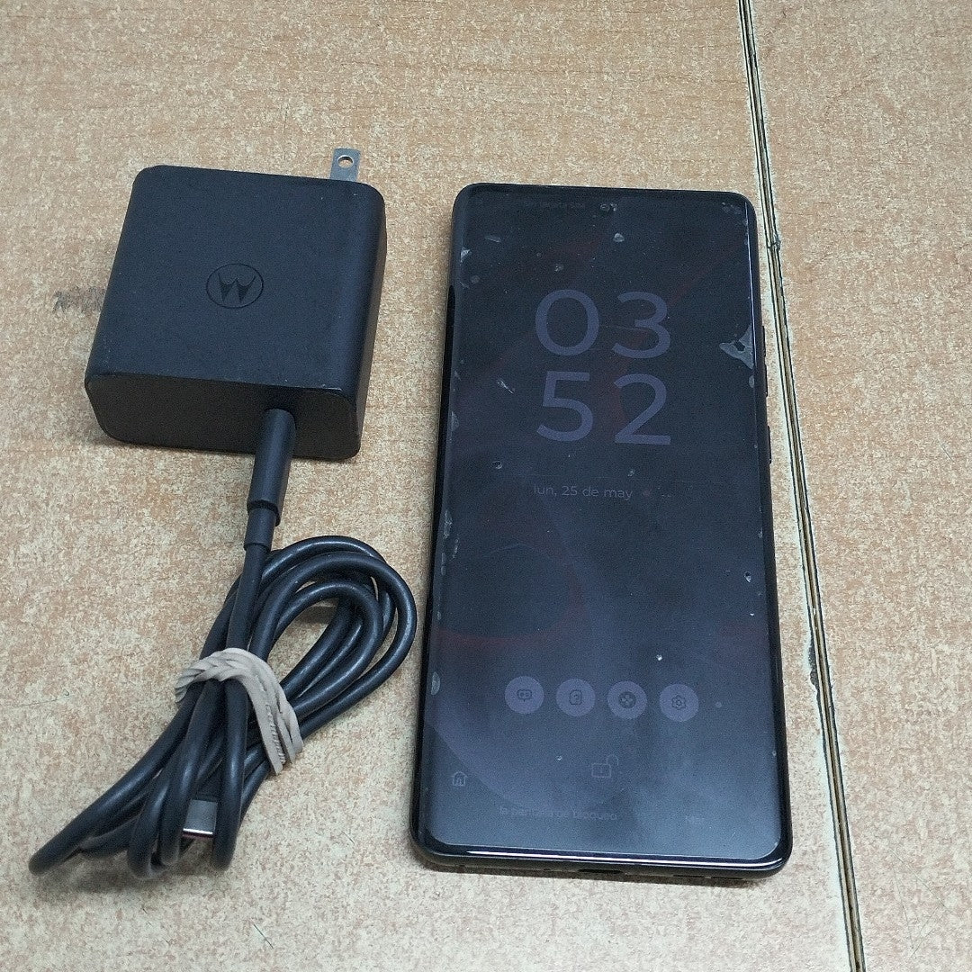 CELULAR MOTOROLA EDGE 50 PRO XT2403-2 (2024) 512 GB 12 GB RAM (SEMINUEVO)