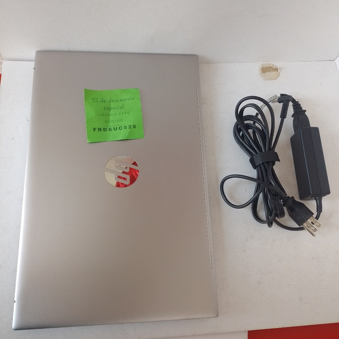 LAPTOP HP PAVILION 15-EH1021LA (2022) 512 GB SSD 16 GB RAM (SEMINUEVO)