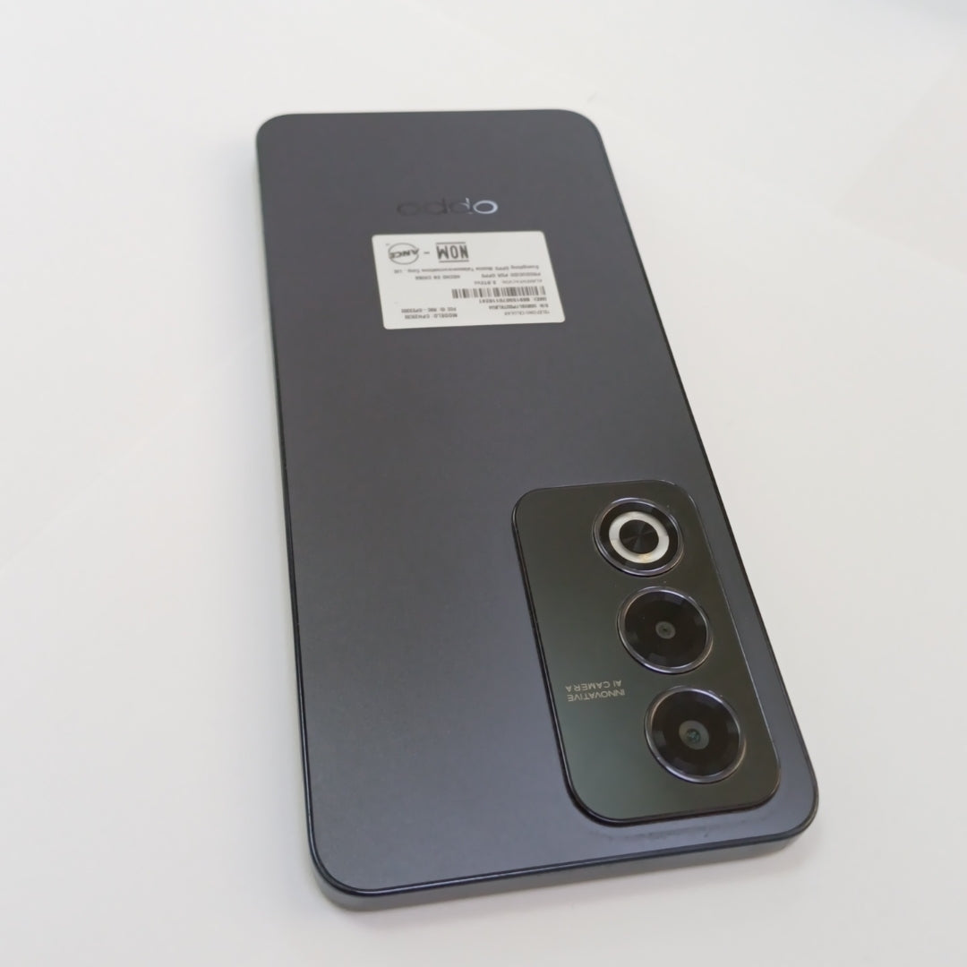 CELULAR OPPO A80 5G CPH2639 (2024) 256 GB 8 GB RAM (SEMINUEVO)