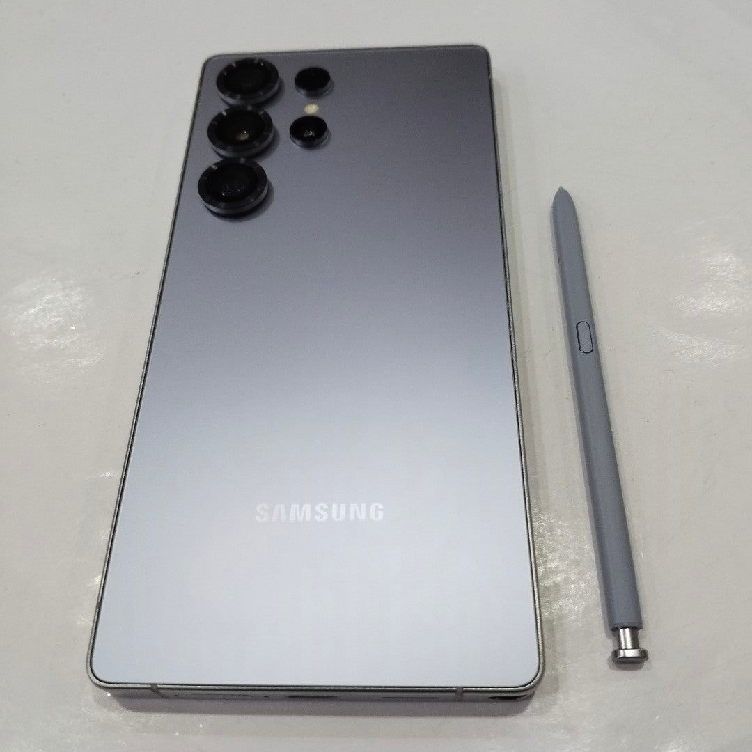 CELULAR SAMSUNG GALAXY S25 ULTRA SM-S938B (2025) 256 GB 12 GB RAM (SEMINUEVO)
