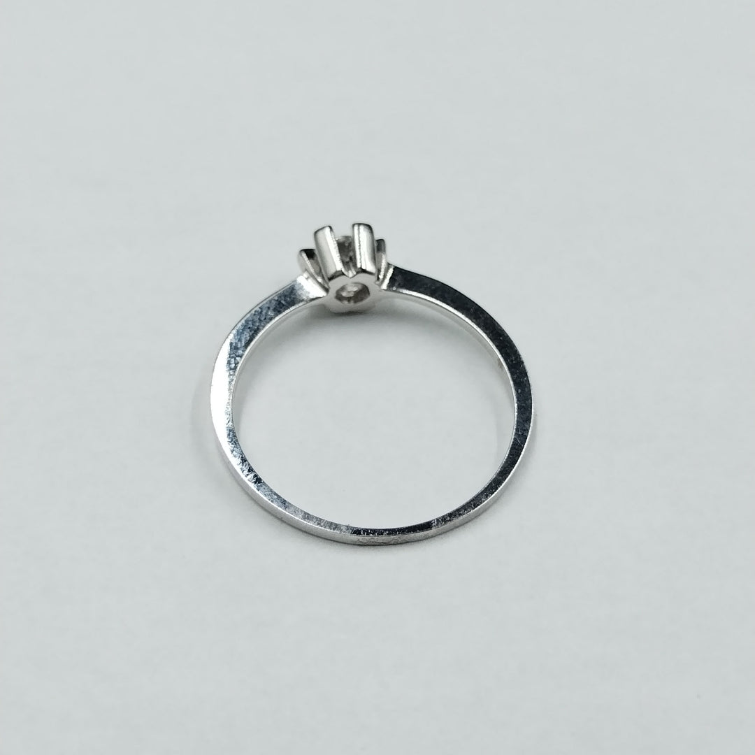 ANILLITO ORO BLANCO 14 K 1.4 GRMS (SEMINUEVO)