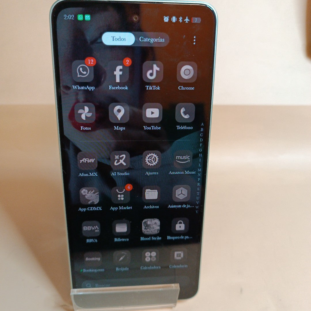 CELULAR OPPO A5 PRO CPH2711 (2025) 256 GB 8 GB RAM (SEMINUEVO)