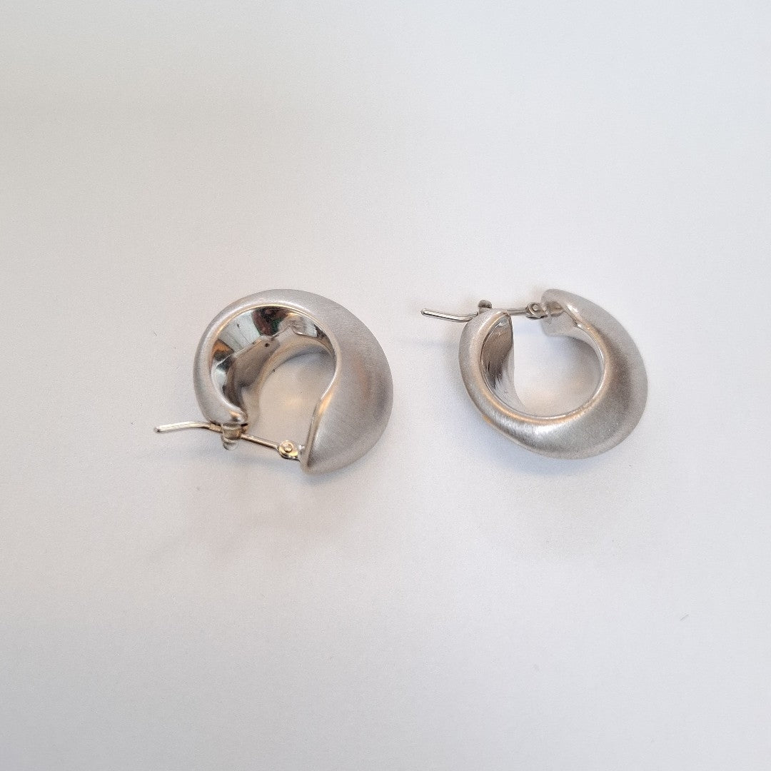 ARRACADAS PAR ORO BLANCO 14 K 5,30 GRMS (SEMINUEVO)