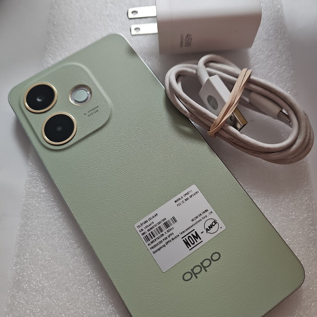 CELULAR OPPO A5 PRO CPH2711 (2025) 256 GB 8 GB RAM (SEMINUEVO)