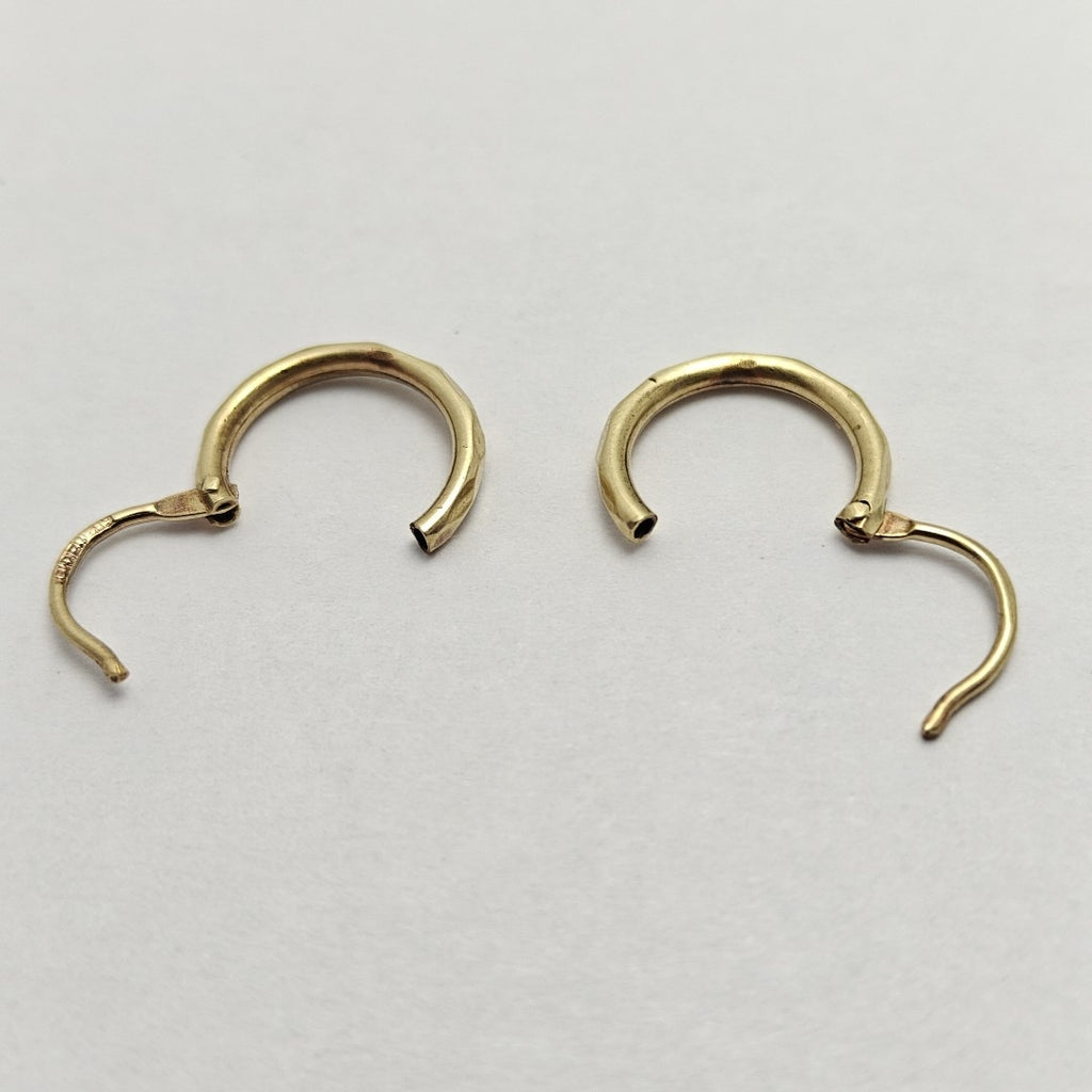 ARRACADAS PAR ORO 10 K 0,80 GRMS (SEMINUEVO)