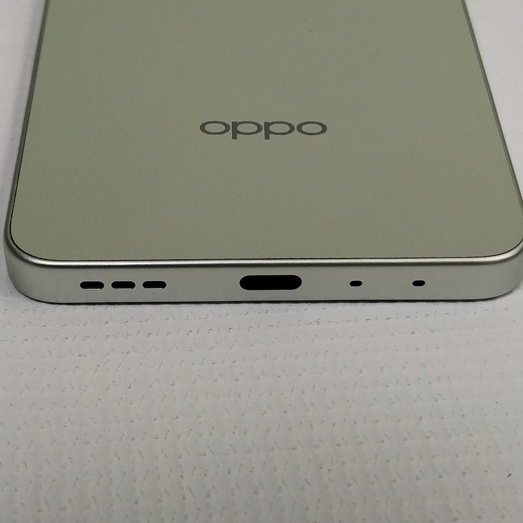 CELULAR OPPO A5 PRO CPH2711 (2025) 256 GB 8 GB RAM (SEMINUEVO)