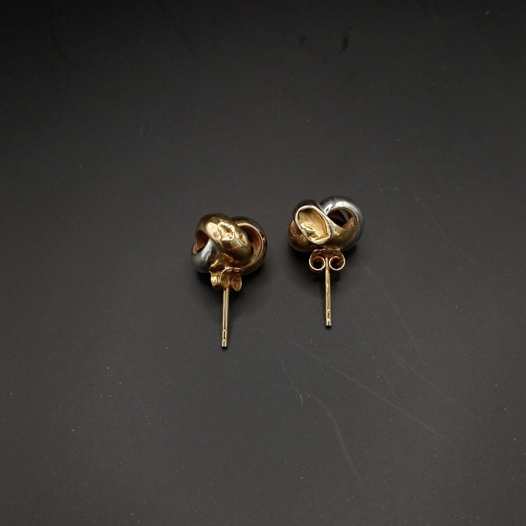 BROQUELES PAR ORO 14 K 1.5 GRMS (SEMINUEVO)