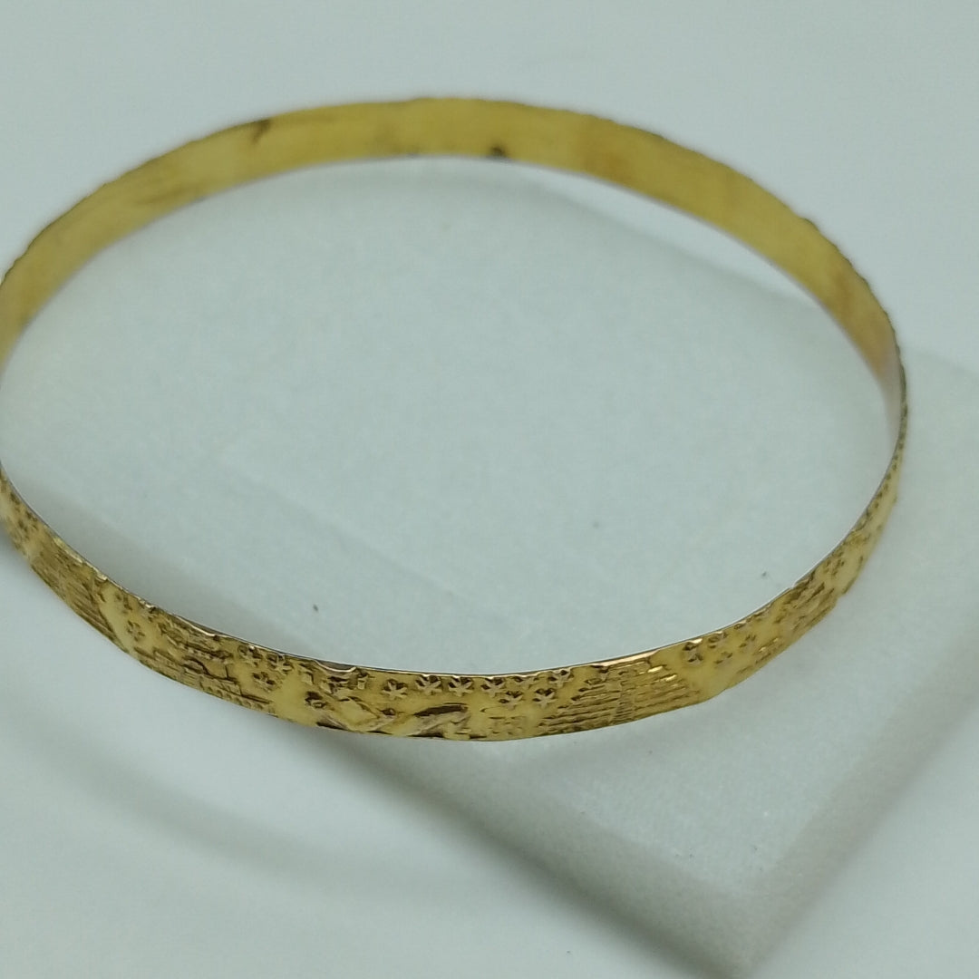 PULSERA RIGIDA ORO 10 K 8.6 GRMS (SEMINUEVO)
