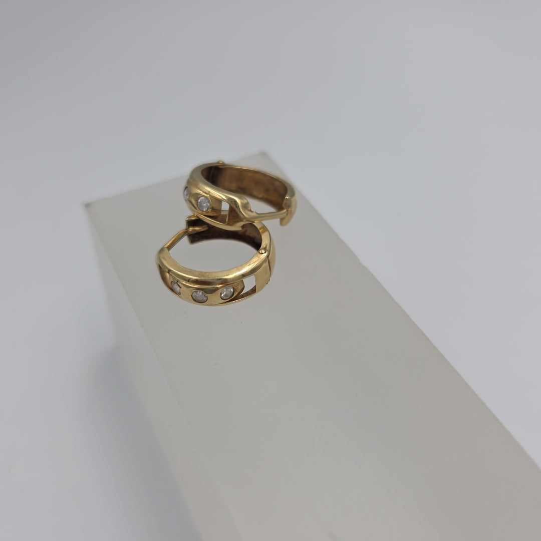 ARRACADAS PAR ORO 14 K 2.8 GRMS (SEMINUEVO)