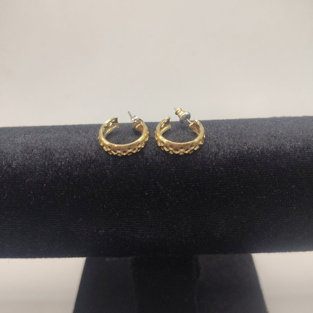 ARETES PAR, ARRACADAS PAR ORO 8 K 2.07 GRMS (SEMINUEVO)