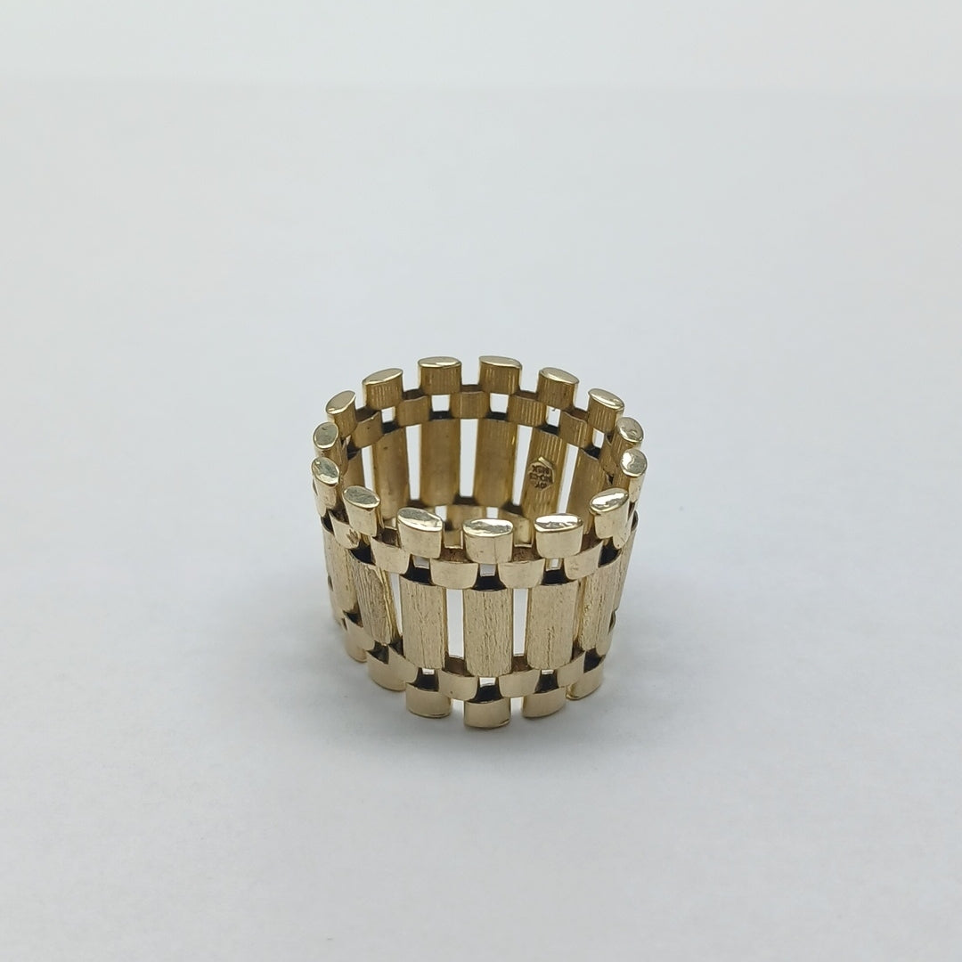 ANILLO ORO 10 K 4.8 GRMS (SEMINUEVO)