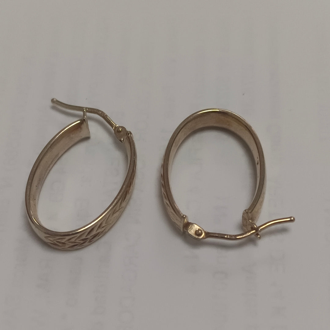 ARRACADAS PAR ORO 10 K 1.7 GRMS (SEMINUEVO)