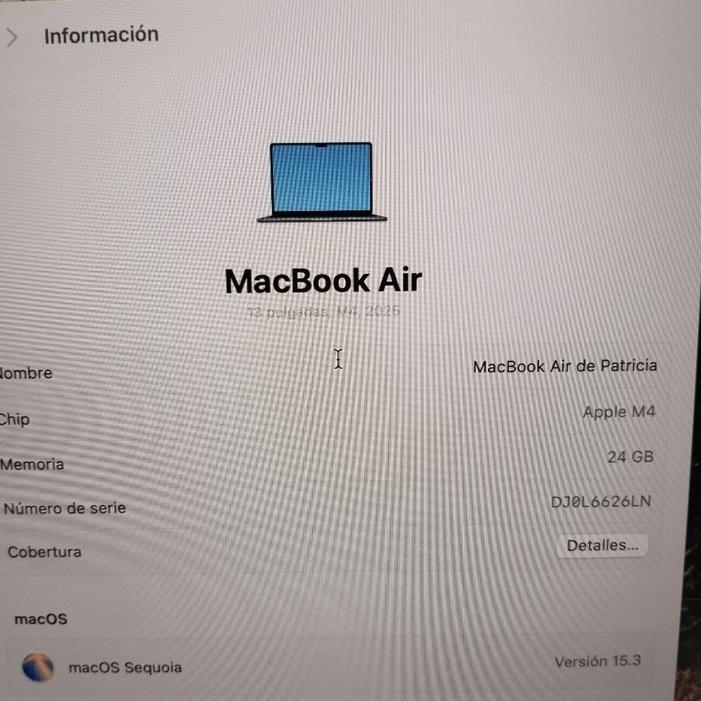LAPTOP APPLE MACBOOK AIR 13" A3240 (2025) 512 GB SSD 24 GB RAM (SEMINUEVO)