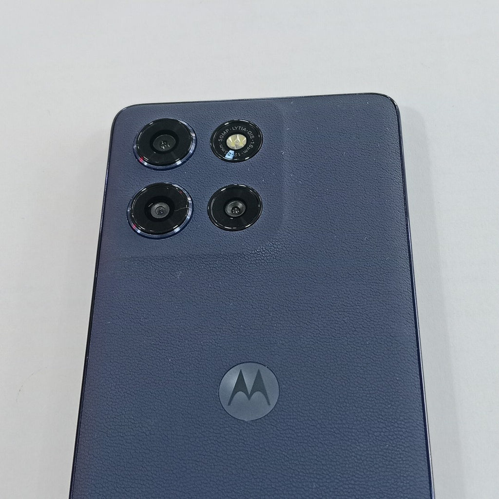 CELULAR MOTOROLA MOTO G86 XT2527-1 (2025) 256 GB 8 GB RAM (SEMINUEVO)