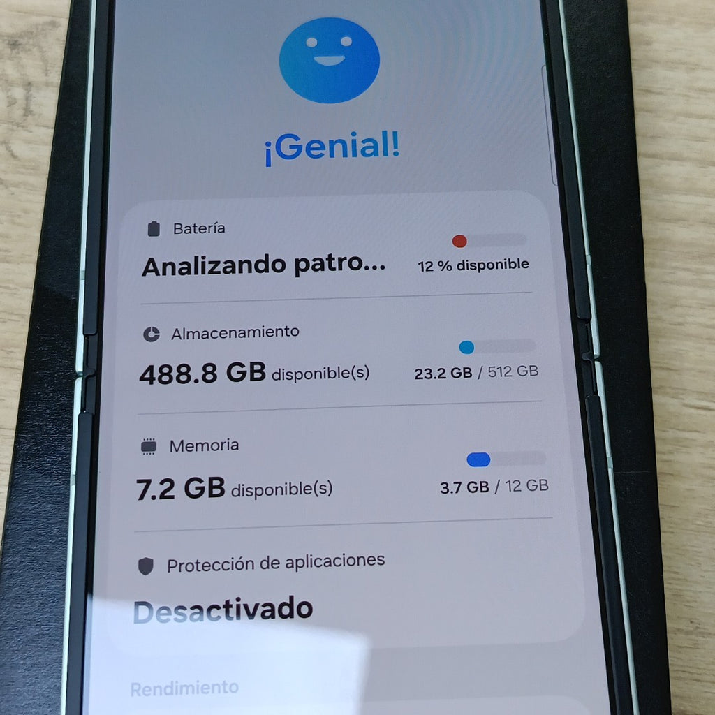 CELULAR SAMSUNG GALAXY Z FLIP6 SM-F741B (2024) 512 GB 12 GB RAM (SEMINUEVO)