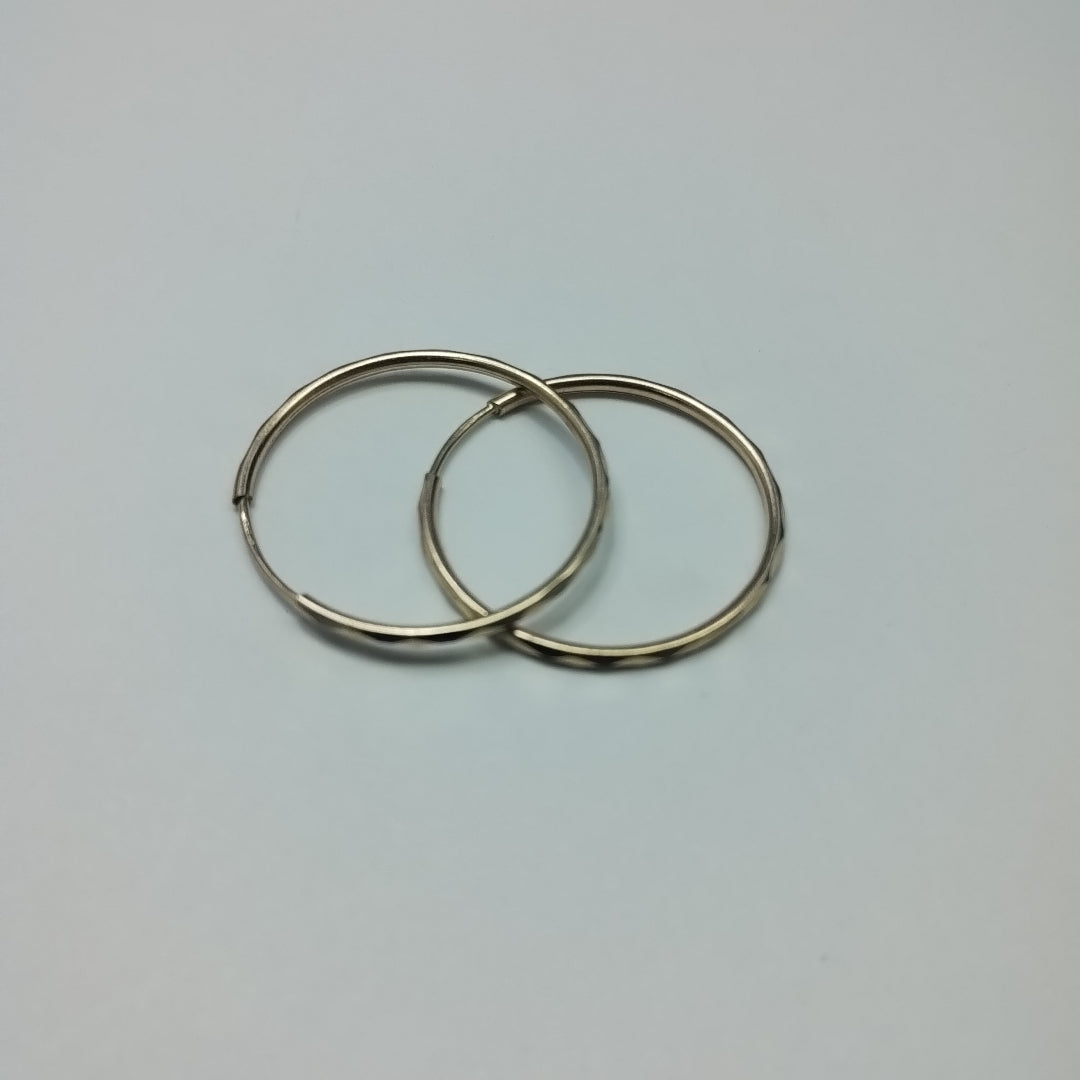 ARRACADAS PAR ORO 14 K 1.2 GRMS (SEMINUEVO)