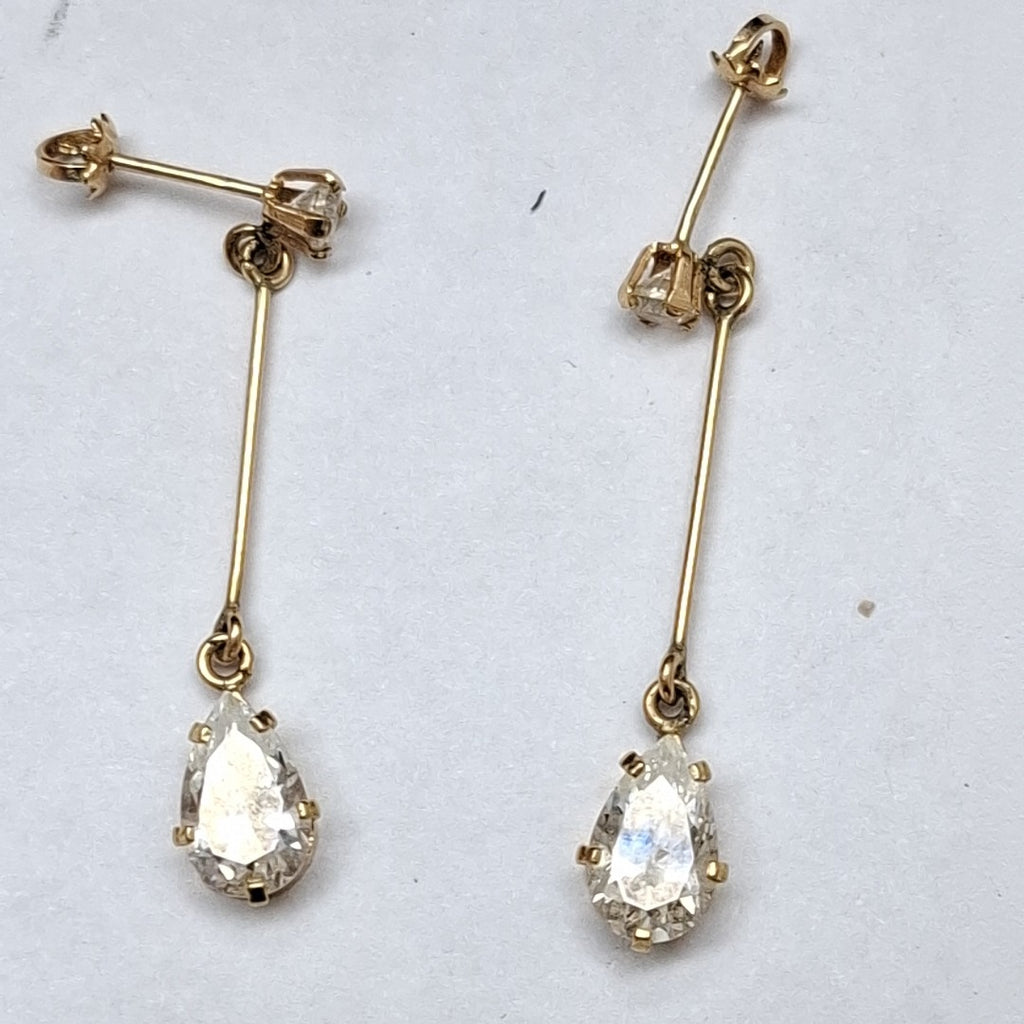 ARETES PAR ORO 10 K 1.4 GRMS (SEMINUEVO)