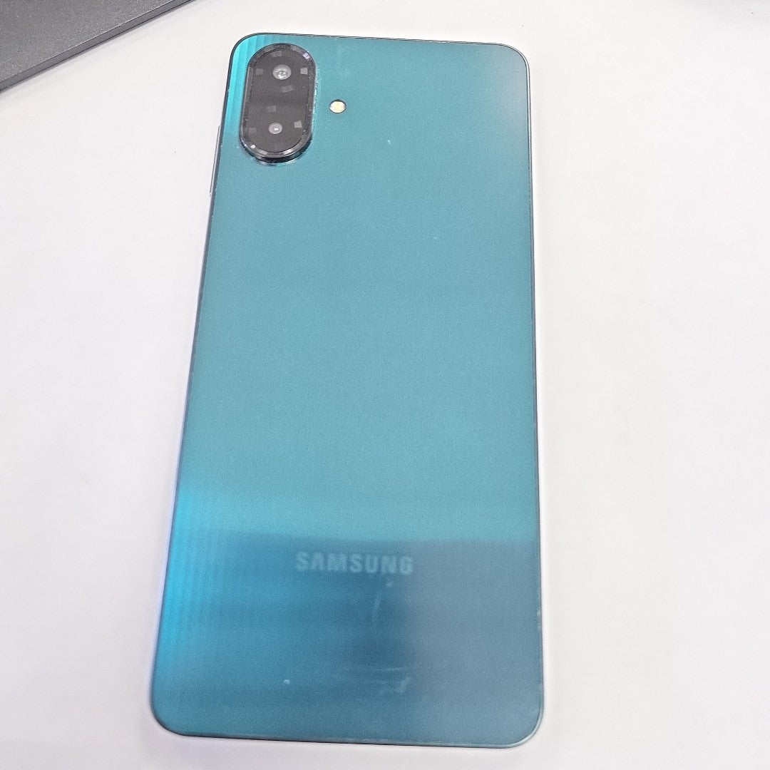 CELULAR SAMSUNG GALAXY A07 SM-A075M (2025) 64 GB 4 GB RAM (SEMINUEVO)
