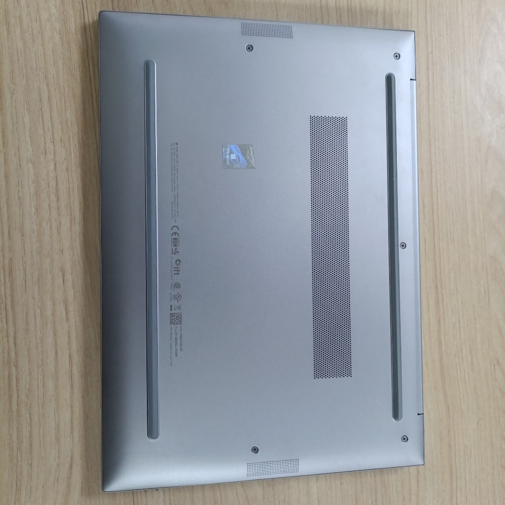 LAPTOP HP ZBOOK FIREFLY 14 G11 (2024) 512 GB SSD 16 GB RAM (SEMINUEVO)