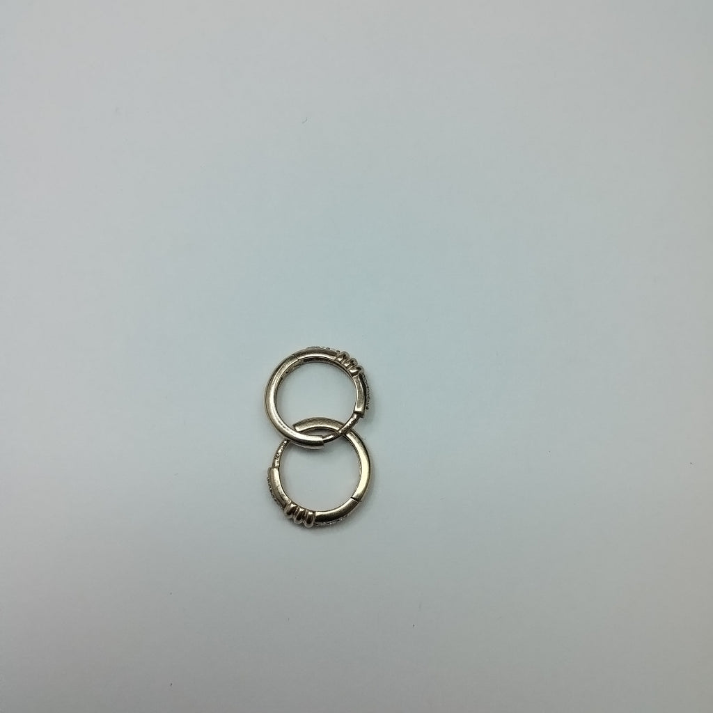 ARETES PAR ORO 14 K 1.6 GRMS (SEMINUEVO)