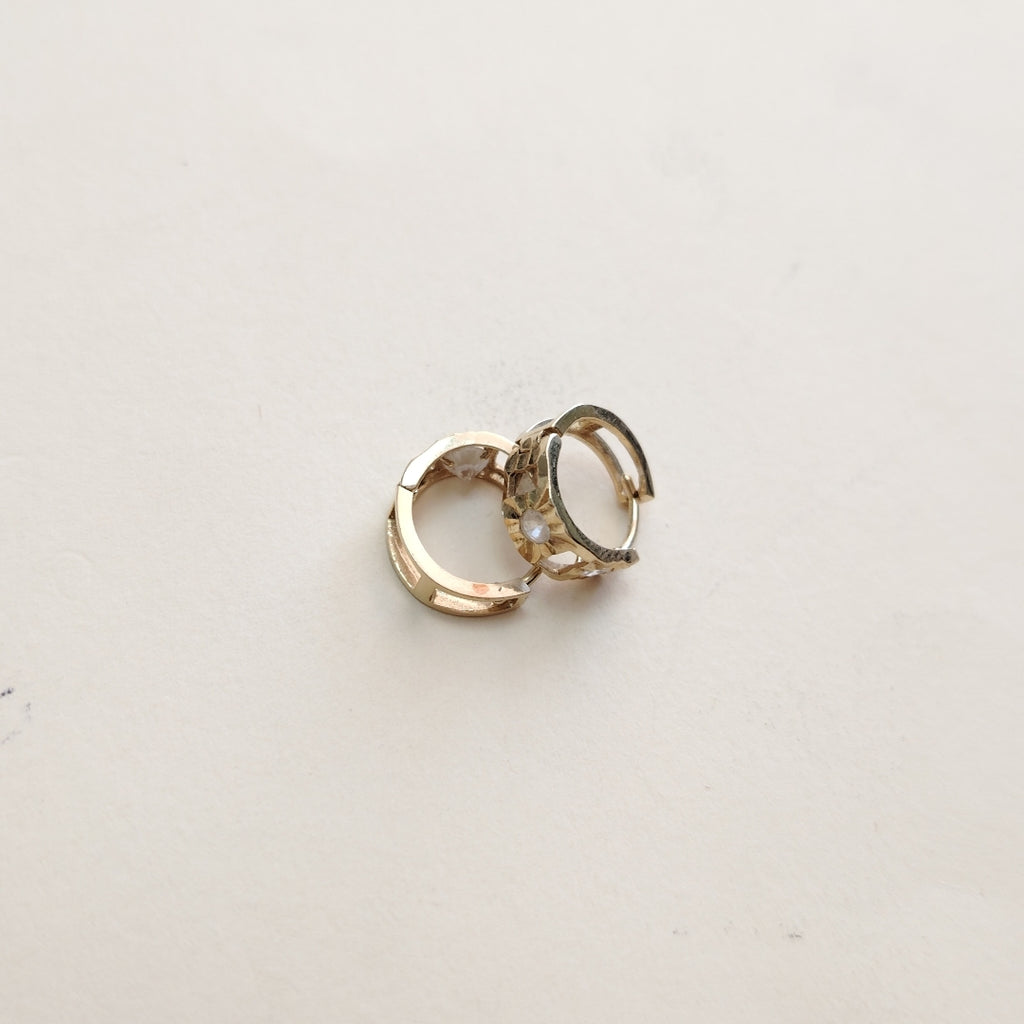 ARETES PAR ORO 10 K 1.8 GRMS (SEMINUEVO)
